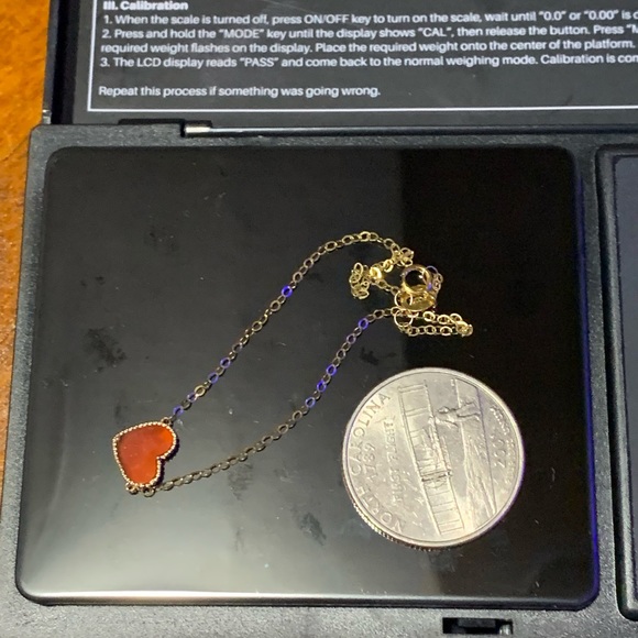 COPY - 18k Solid Gold Heart Bracelet - Picture 5 of 6